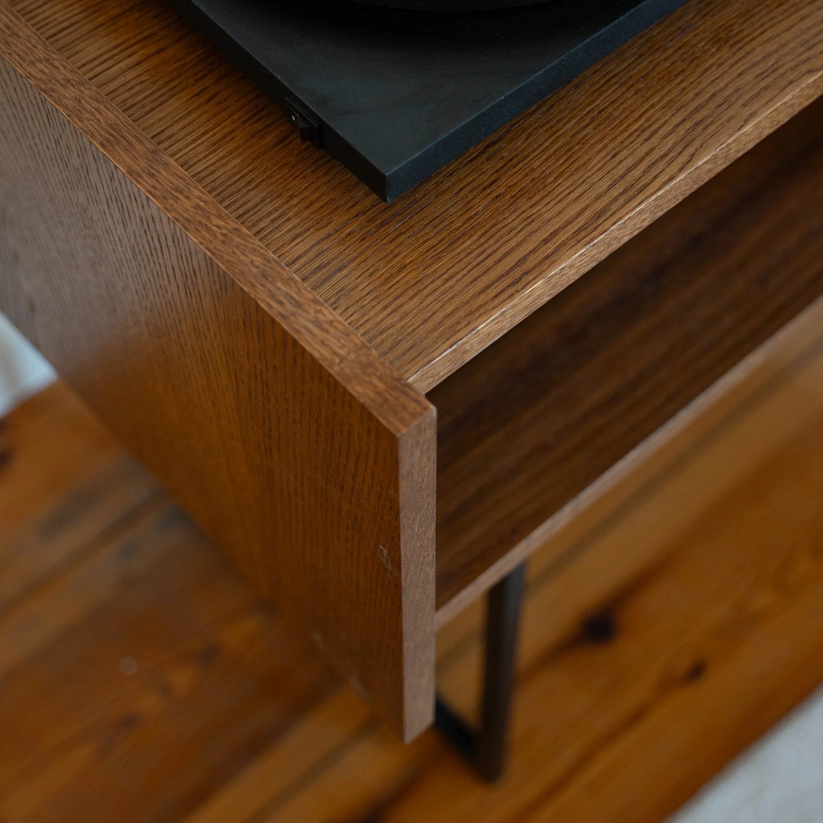 PLAY Plattenschrank – LP Aufbewahrung aus Holz