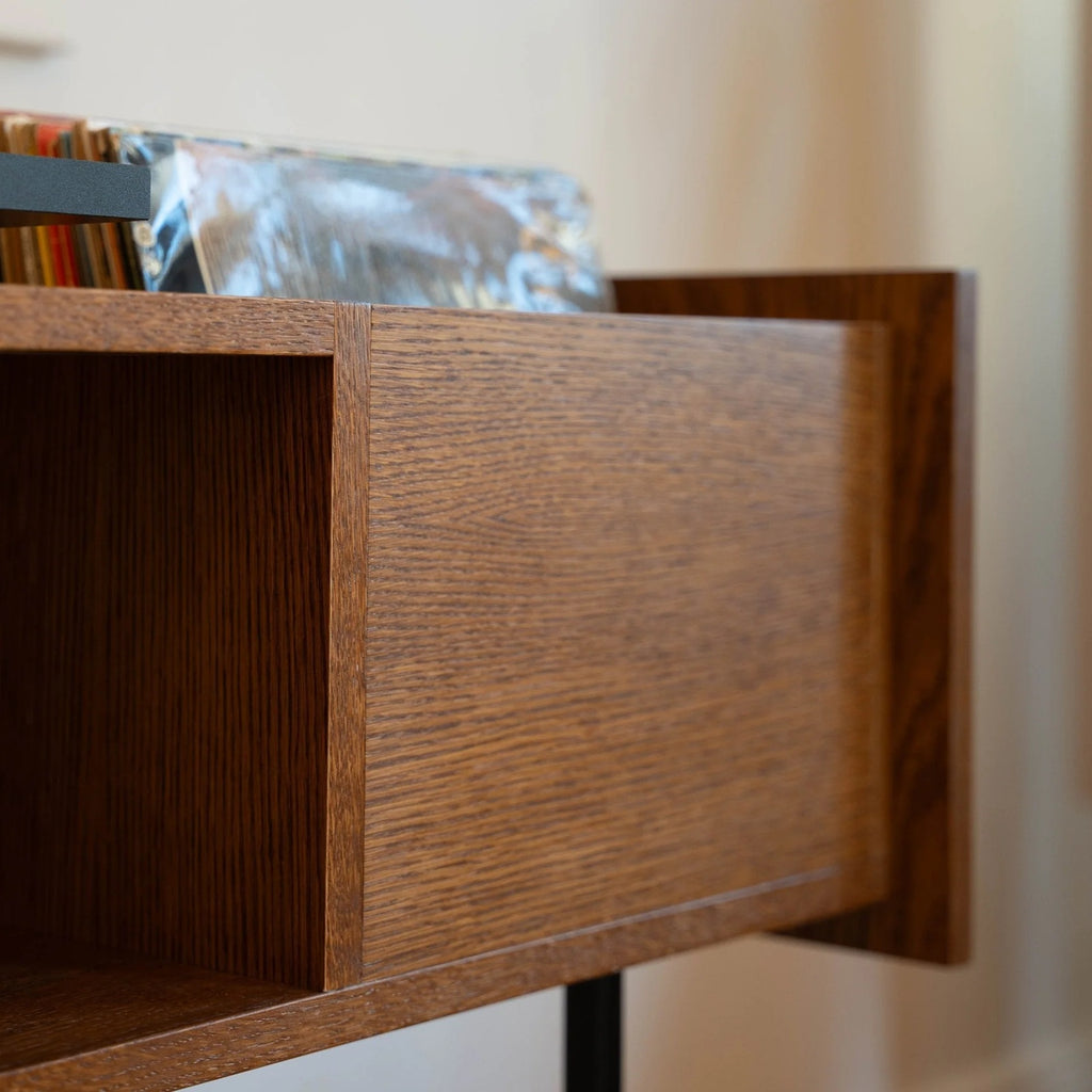 PLAY Plattenschrank – LP Aufbewahrung aus Holz
