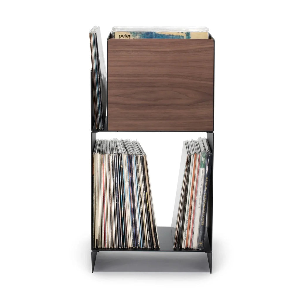 LOIA Le Digger Vinyl Regal
