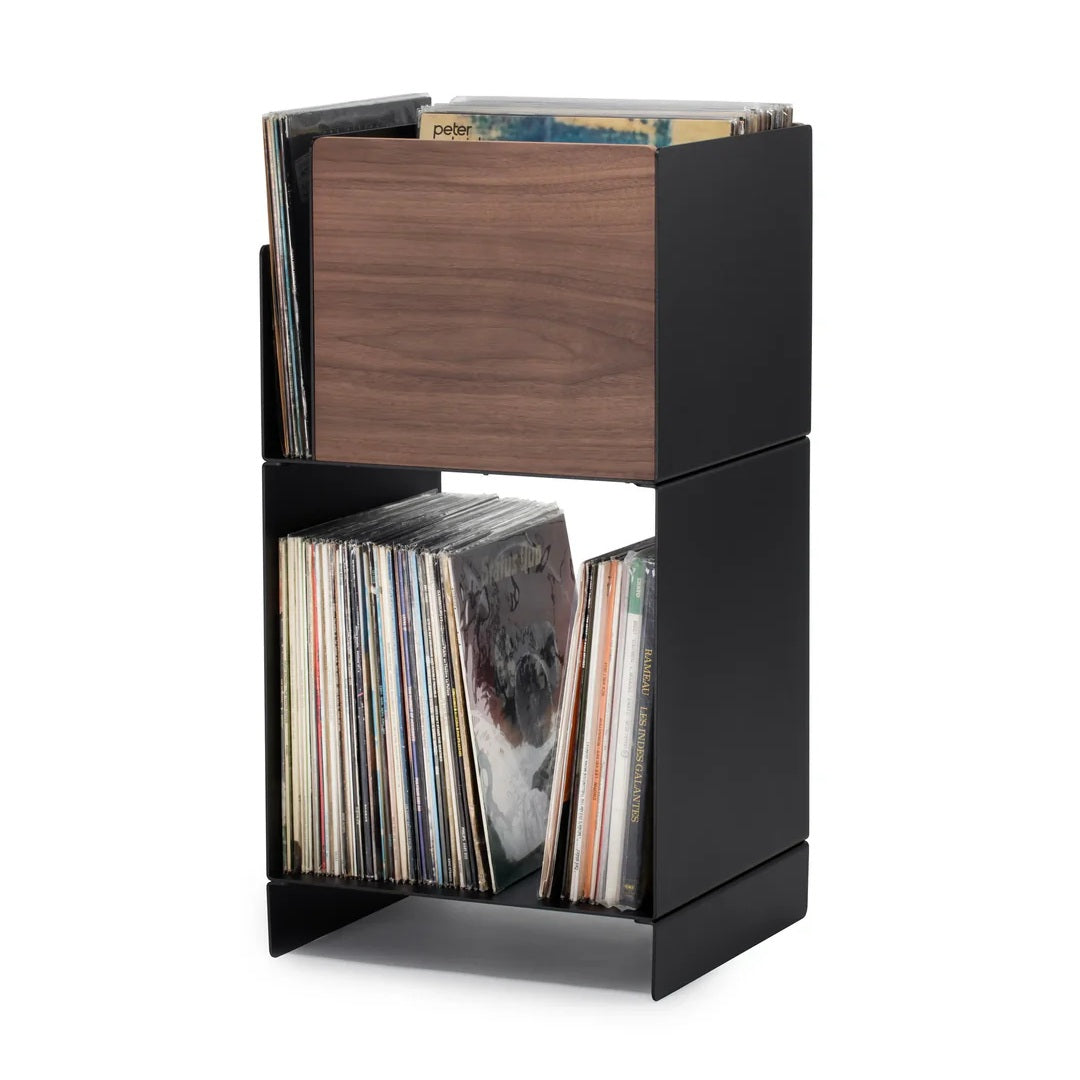 LOIA Le Digger Vinyl Regal