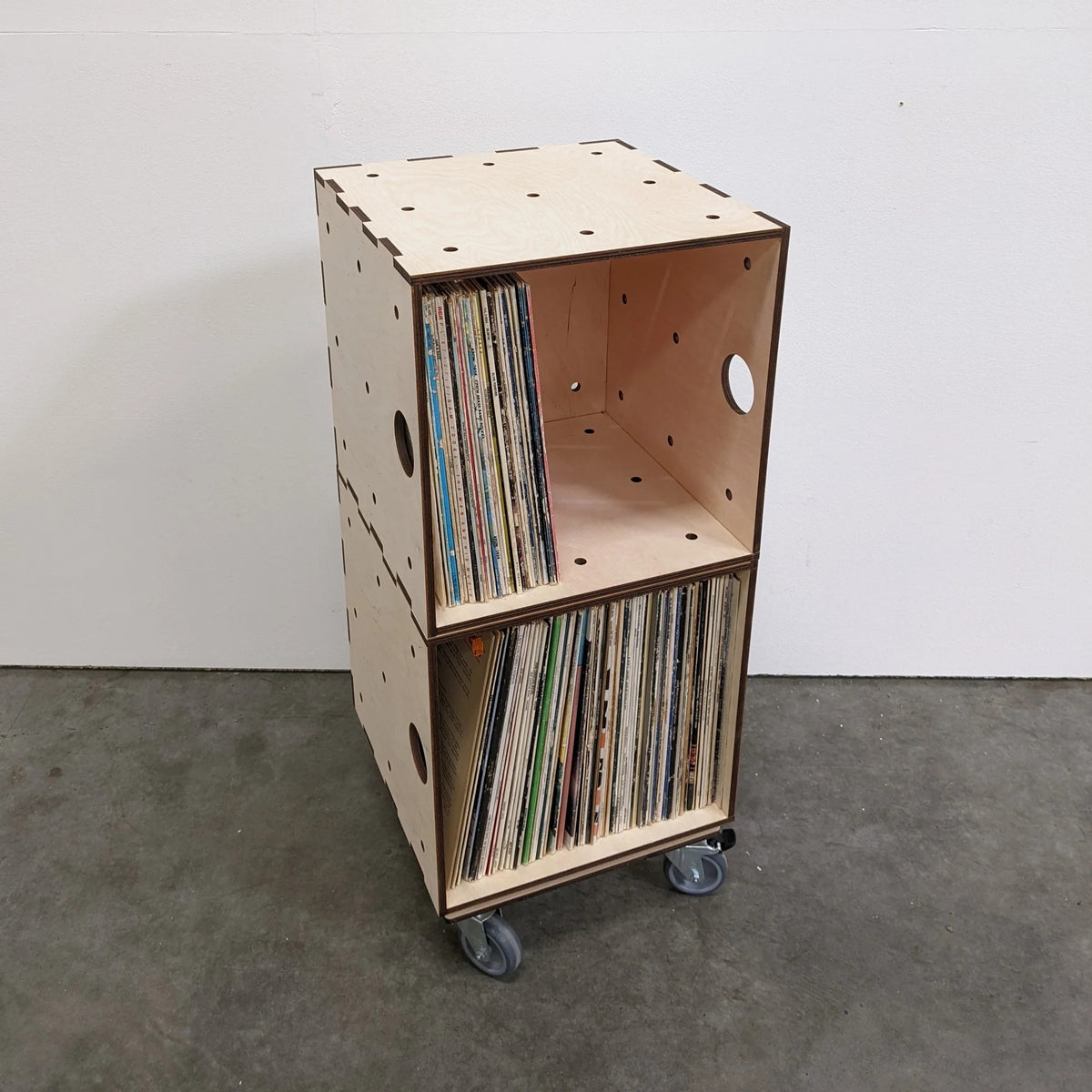 KIUBIQ zwenkwiel met rem voor verrijdbare vinylbox